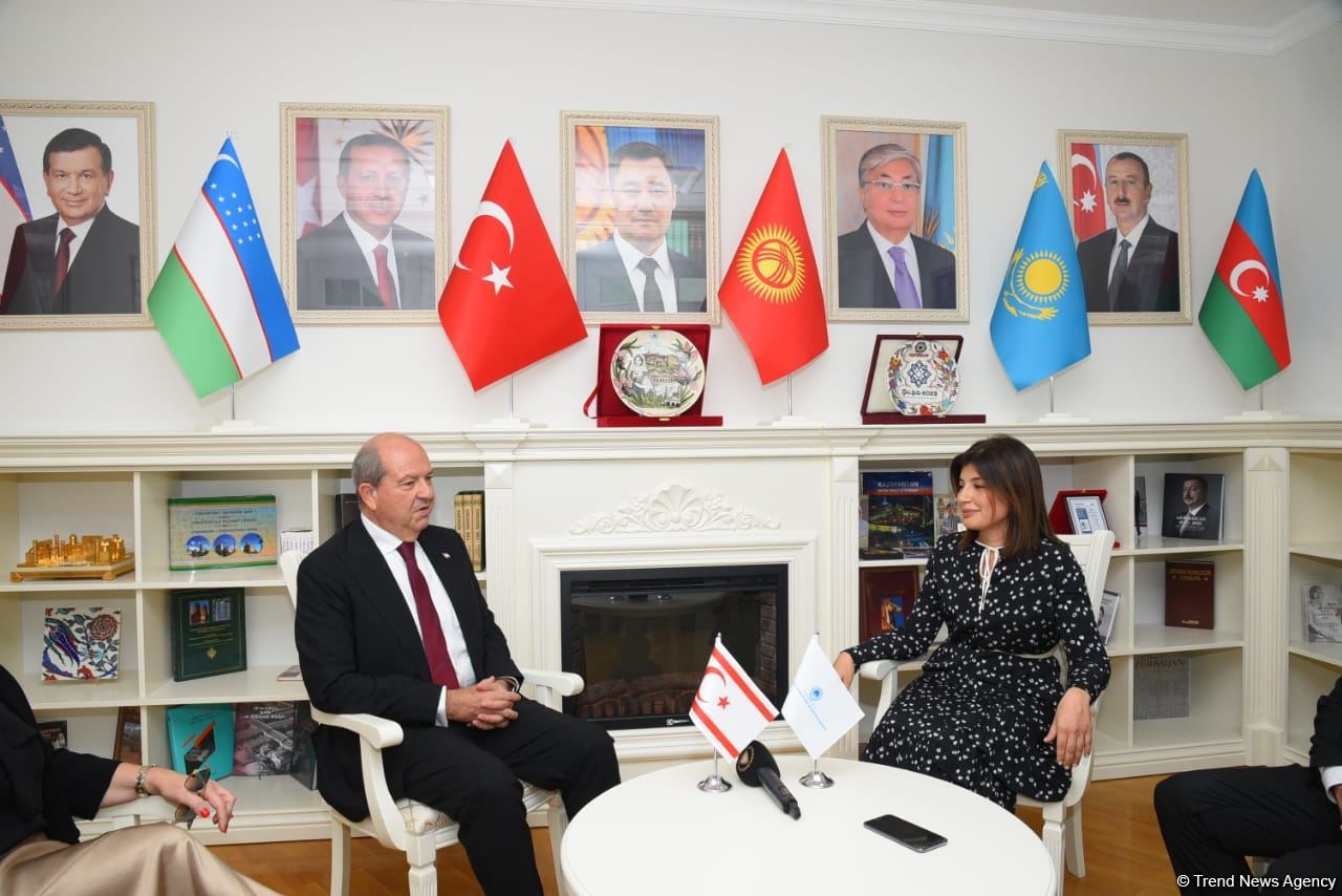 President of Northern Cyprus visits International Turkic Culture and Heritage Foundation (PHOTO)