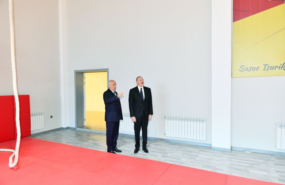 President Ilham Aliyev views conditions created at rebuilt Sumgayit City Stadium (PHOTO/VIDEO)