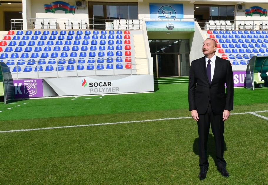 President Ilham Aliyev views conditions created at rebuilt Sumgayit City Stadium (PHOTO/VIDEO)