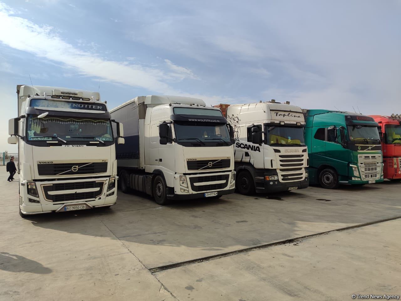 Azerbaijan sending another humanitarian aid to Ukraine (PHOTO/VIDEO)