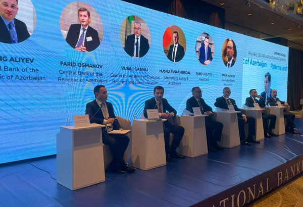 Central Bank of Azerbaijan names share of internet banking in customer transfers