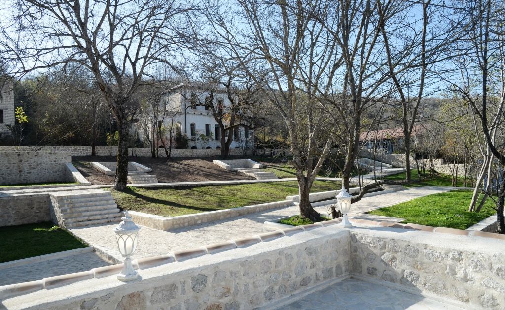 President Ilham Aliyev, First Lady Mehriban Aliyeva attend opening of Yasaman Hotel in Shusha (PHOTO)