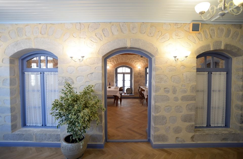 President Ilham Aliyev, First Lady Mehriban Aliyeva attend opening of Yasaman Hotel in Shusha (PHOTO)