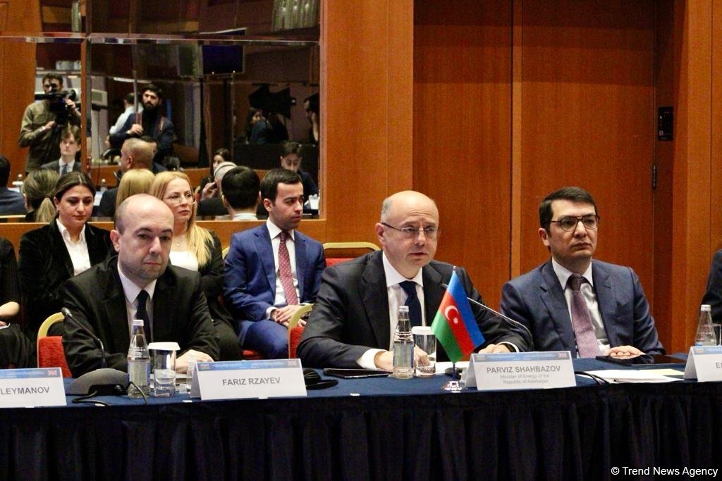 Baku hosts VI meeting of Azerbaijan-UK joint commission on economic co-op (PHOTO)