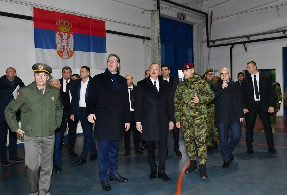 President Ilham Aliyev, President Aleksandar Vučić view military equipment and facilities (PHOTO)