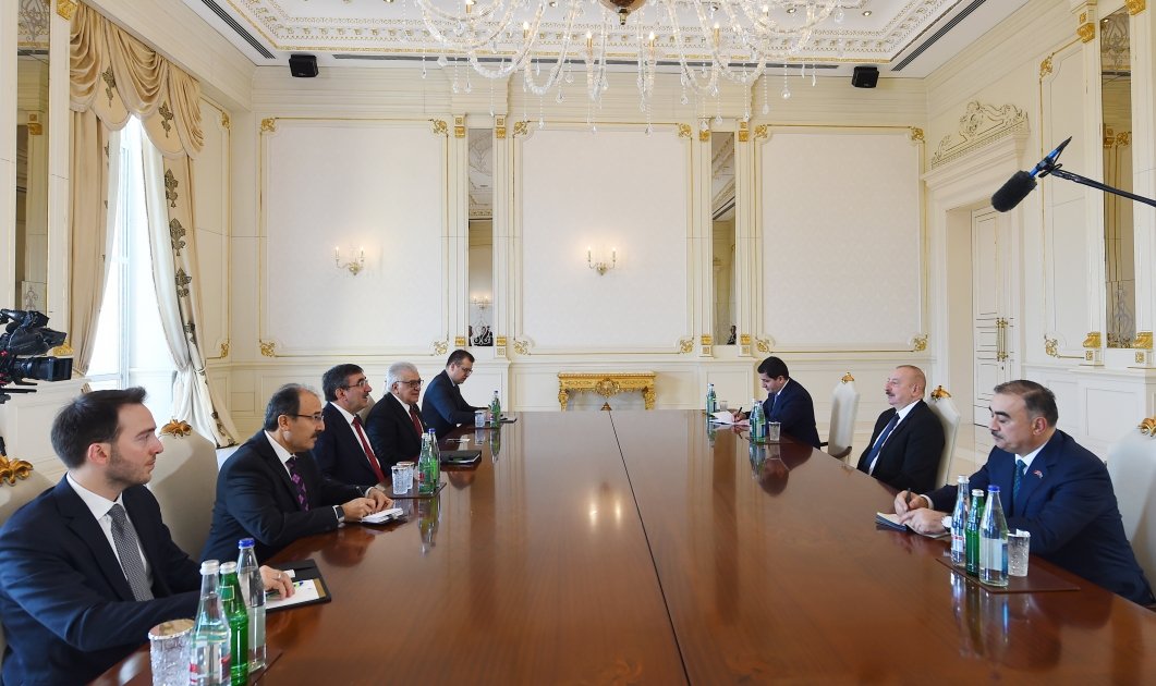 President Ilham Aliyev receives Türkiye's VP (PHOTO)