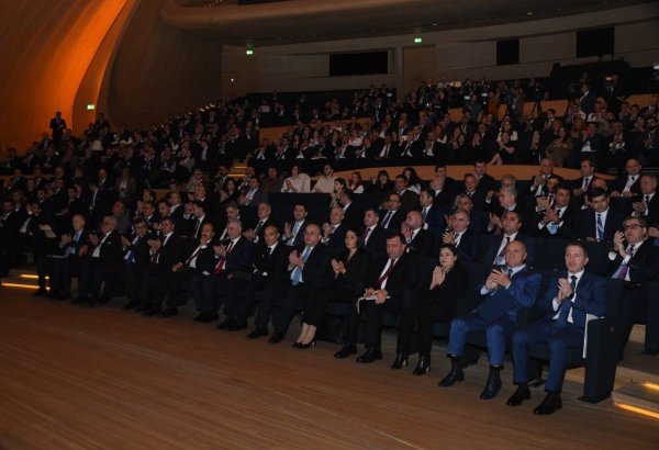 Baku hosts Azerbaijani-Turkish investment forum (PHOTO)