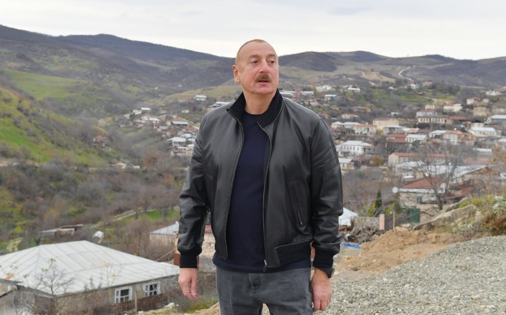 President Ilham Aliyev visits Khanabad village of Khojaly district (PHOTO/VIDEO)