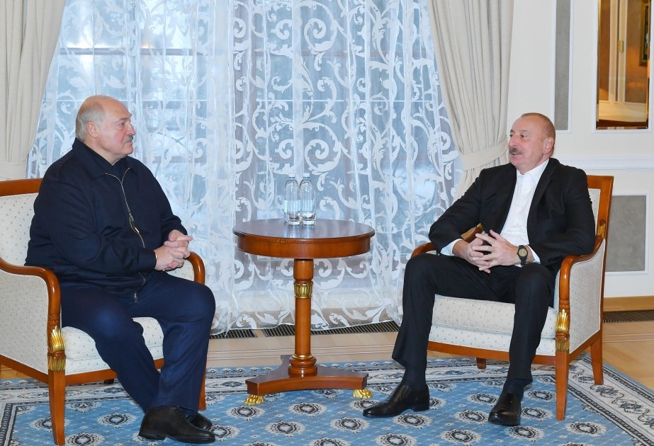 President Ilham Aliyev holds meeting with President of Belarus in St. Petersburg (PHOTO/VIDEO)
