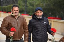 Azerbaijani people honor blessed memory of victims of January 20 tragedy (PHOTO)