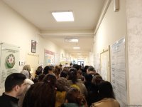 Extraordinary presidential election in Azerbaijan: voters rush to polling stations (PHOTO)