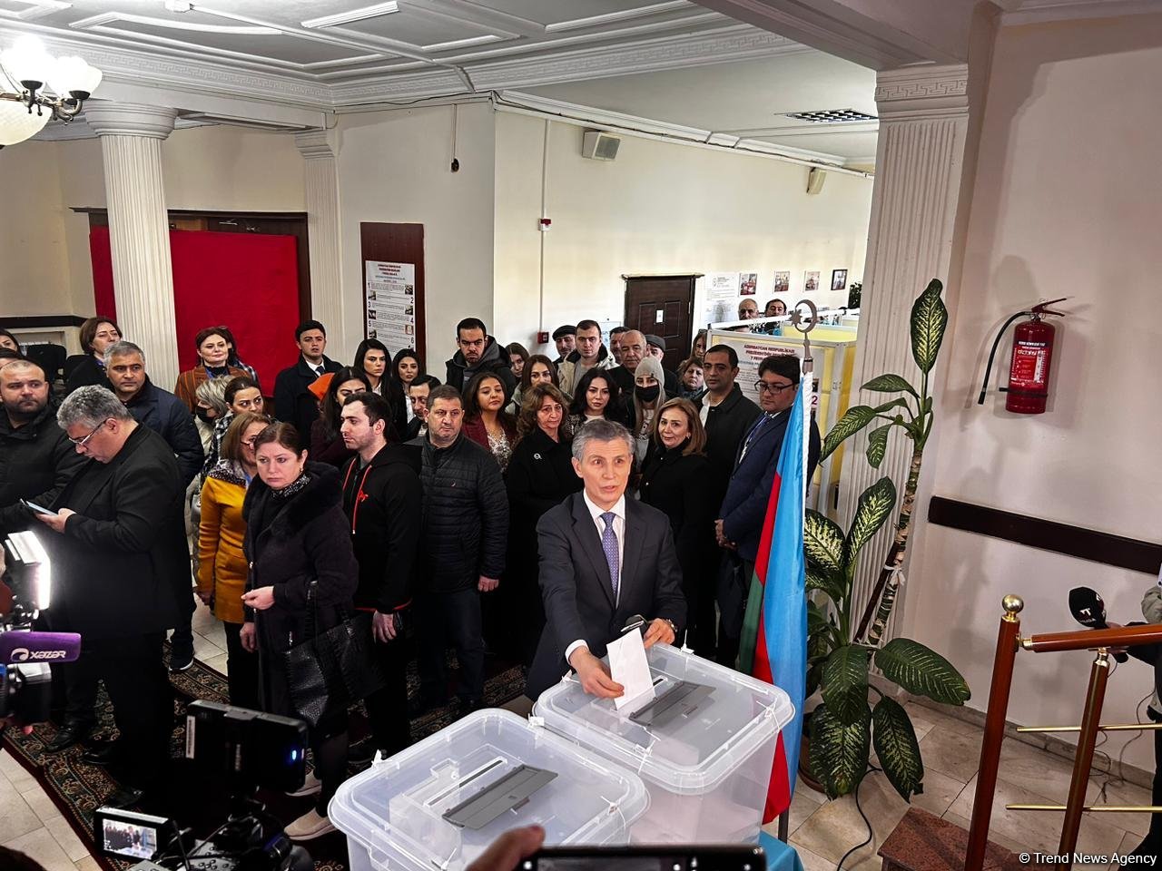 Presidential candidate Zahid Oruj votes in extraordinary presidential election