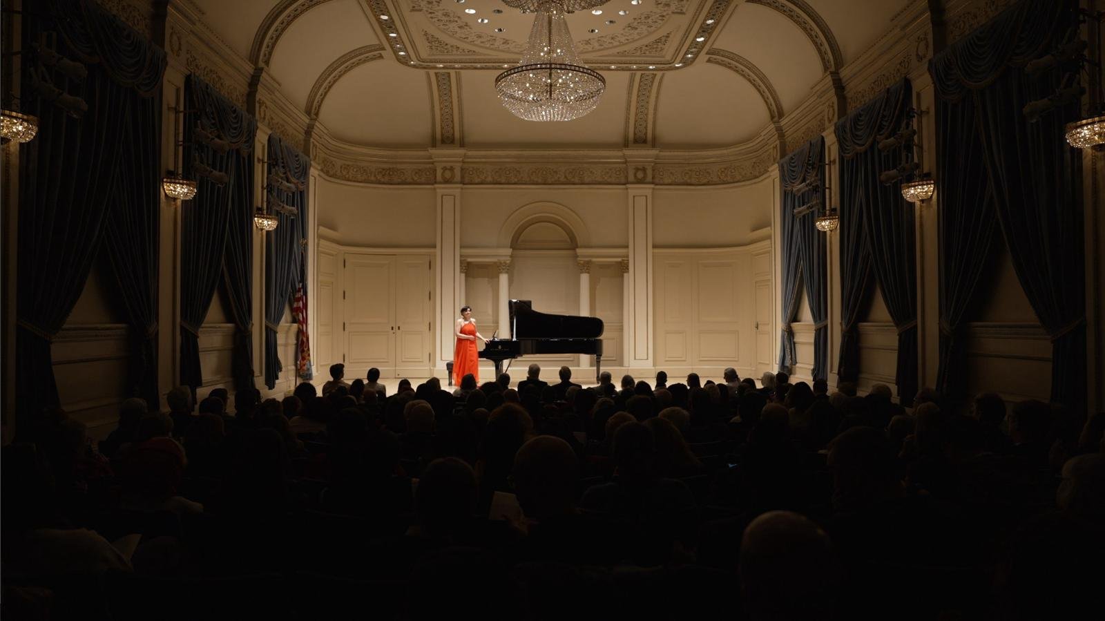 Nargiz Aliyarova dedicates her performance at Carnegie Hall to Arif Malikov (PHOTO/VIDEO)