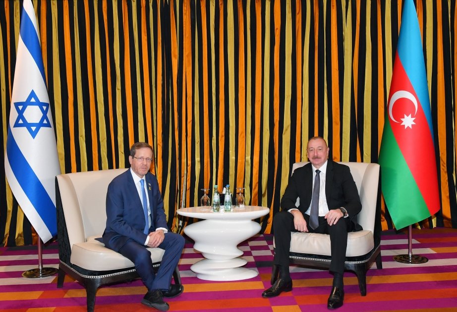 President Ilham Aliyev meets with President of Israel Isaac Herzog in Munich (PHOTO/VIDEO)