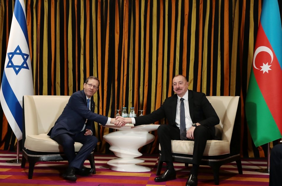 President Ilham Aliyev meets with President of Israel Isaac Herzog in Munich (PHOTO/VIDEO)