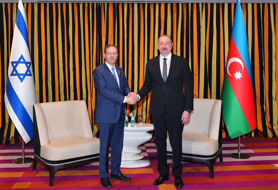 President Ilham Aliyev meets with President of Israel Isaac Herzog in Munich (PHOTO/VIDEO)
