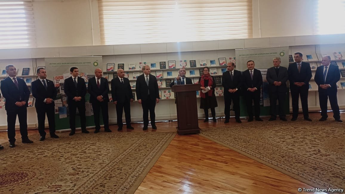 Azerbaijan presents bp-supported translation of cutting-edge textbooks