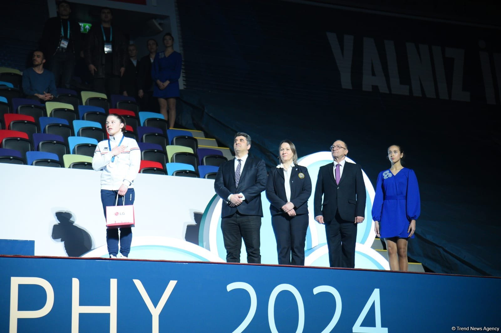 World Cup in Baku: winners of tumbling program receive awards (PHOTO)
