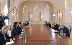 President Ilham Aliyev receives EU Commissioner for Energy (PHOTO/VIDEO)