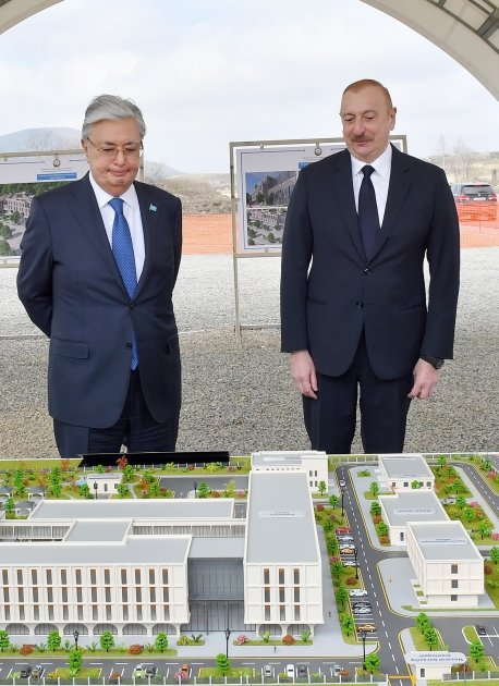 President Ilham Aliyev, President Kassym-Jomart Tokayev view project of Central District Hospital to be built in Fuzuli (PHOTO/VIDEO)