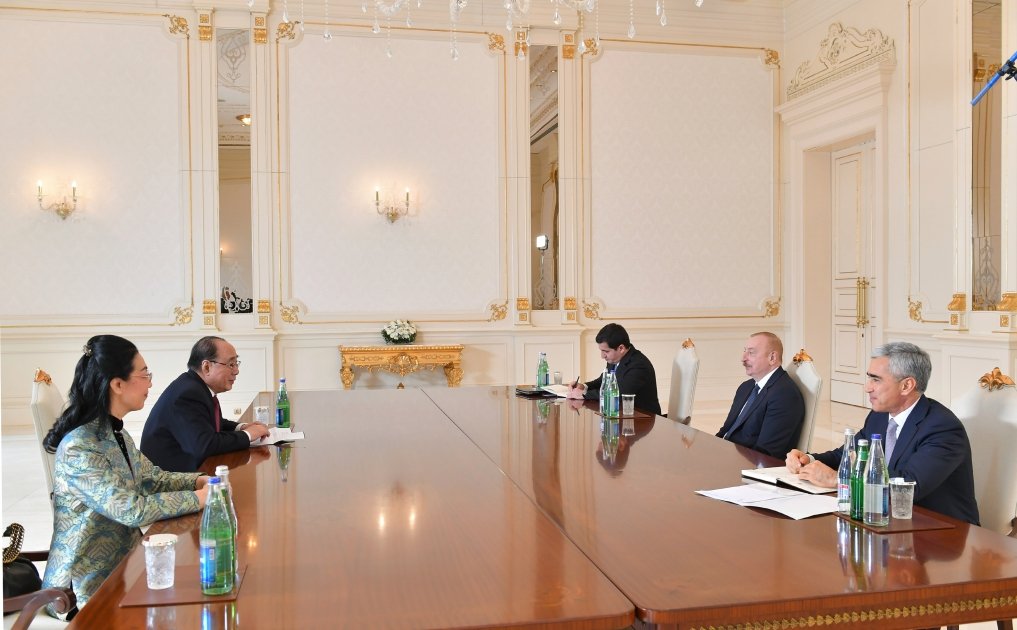 President Ilham Aliyev receives Special Rep of Chinese Government on European Affairs (PHOTO/VIDEO)