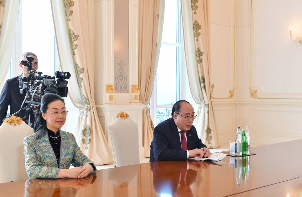 President Ilham Aliyev receives Special Rep of Chinese Government on European Affairs (PHOTO/VIDEO)