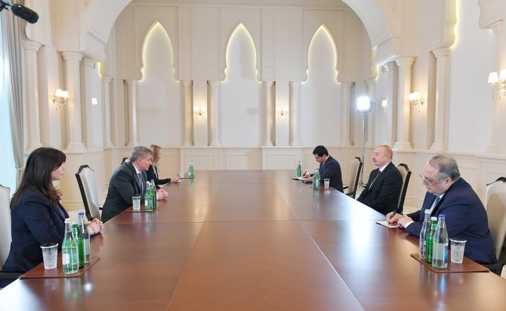 President Ilham Aliyev receives UN Under-Secretary-General for Policy (PHOTO)