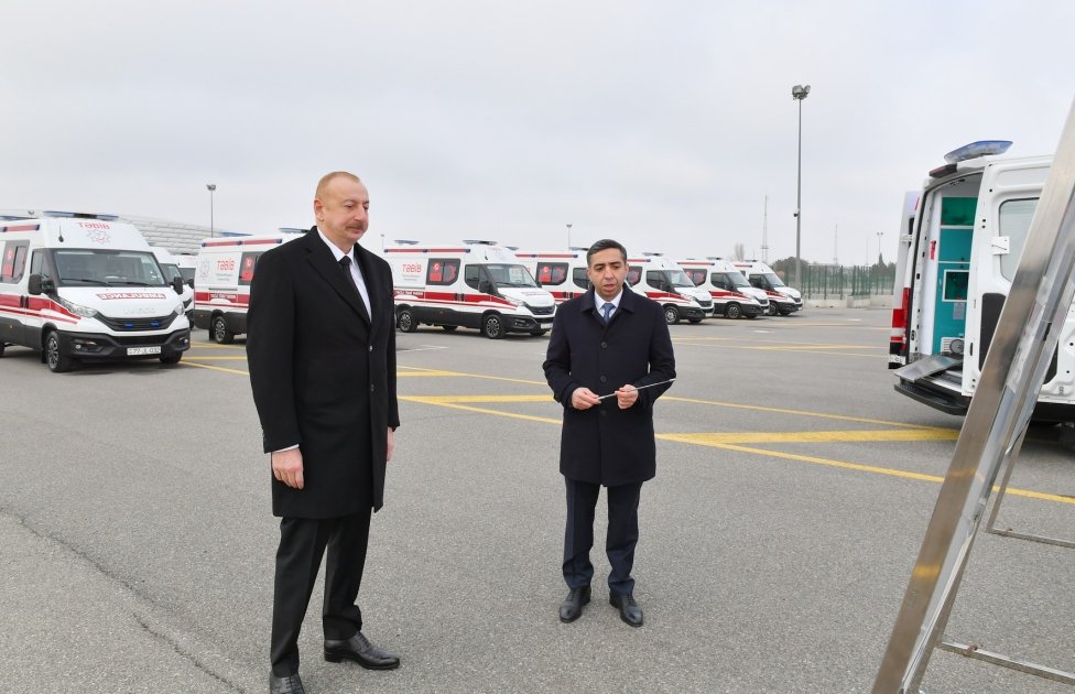 President Ilham Aliyev views newly acquired modern ambulances (VIDEO/PHOTO)
