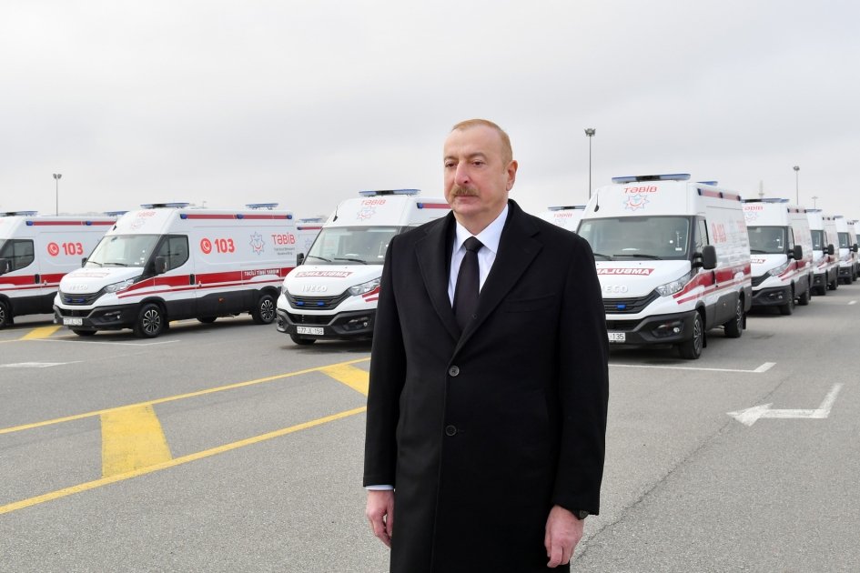 President Ilham Aliyev views newly acquired modern ambulances (VIDEO/PHOTO)