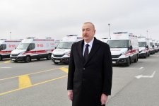 President Ilham Aliyev views newly acquired modern ambulances (VIDEO/PHOTO)