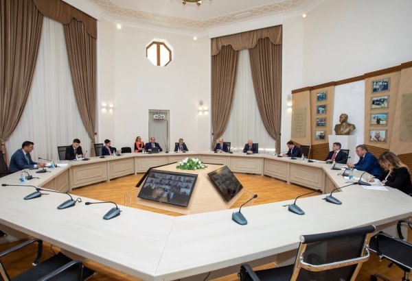 Board of Azerbaijan's Energy Ministry discusses energy balance compilation methodology