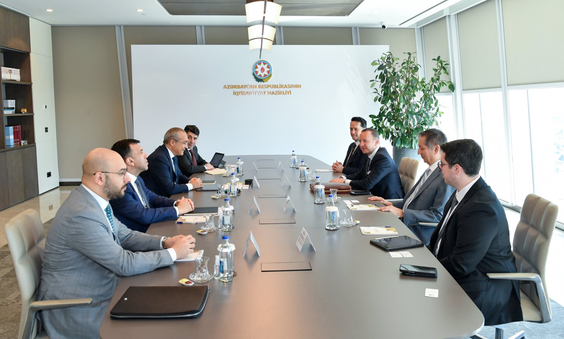 Azerbaijan, Türkiye moot possibilities of implementing investment projects (PHOTO)