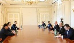 President Ilham Aliyev receives Romania’s Minister of Energy (PHOTO/VIDEO)