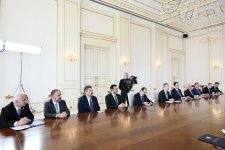 President Ilham Aliyev receives Turkish delegation led by President of Secretariat of Defense Industries (PHOTO)
