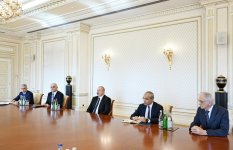 President Ilham Aliyev receives Saint Petersburg Governor (PHOTO/VIDEO)