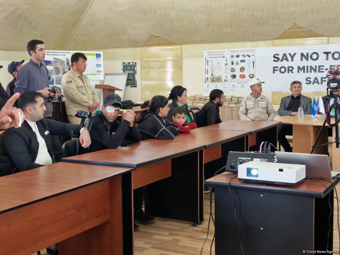 Armenian mine terror victims and Azerbaijani NGOs address world community (PHOTO)