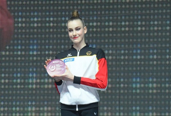 AGF Trophy award presented at Rhythmic Gymnastics World Cup in Baku (PHOTO)