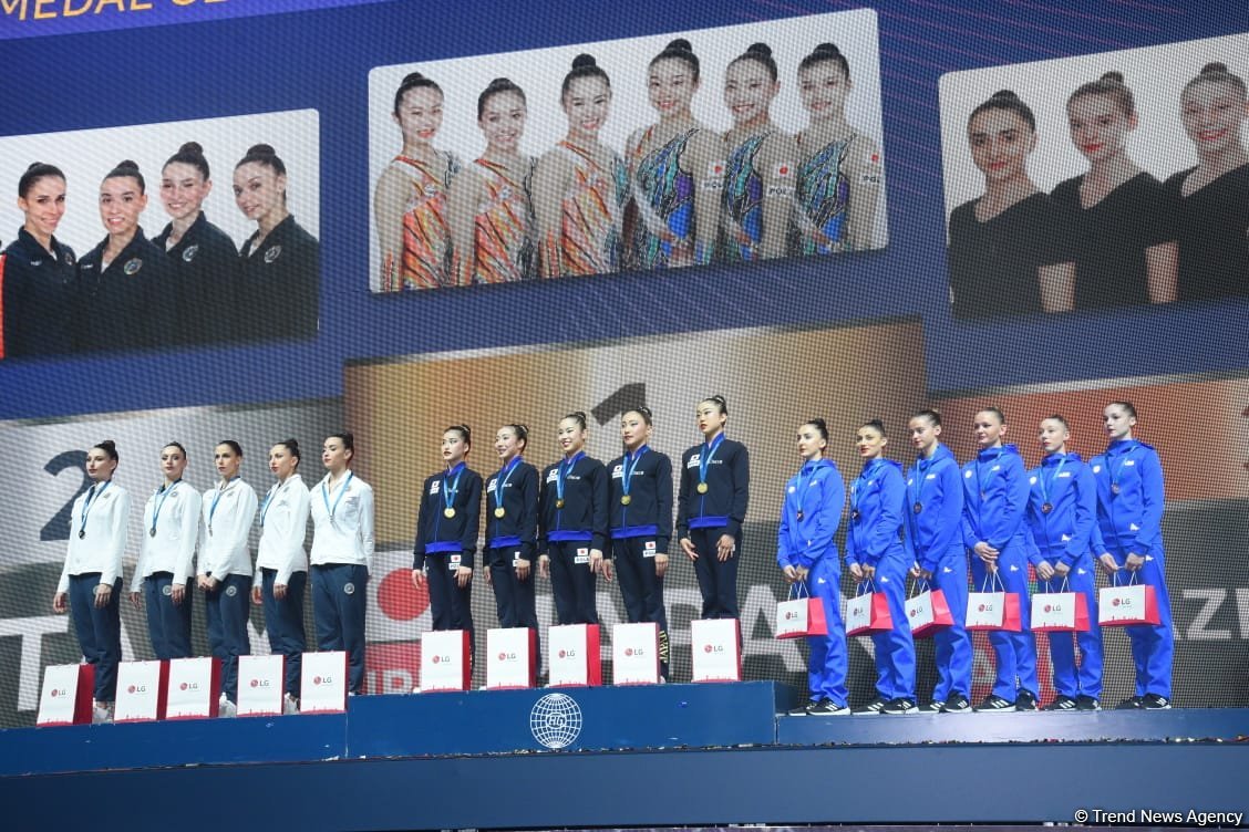 Baku hosts awarding ceremony for Rhythmic Gymnastics World Cup winners (PHOTO)