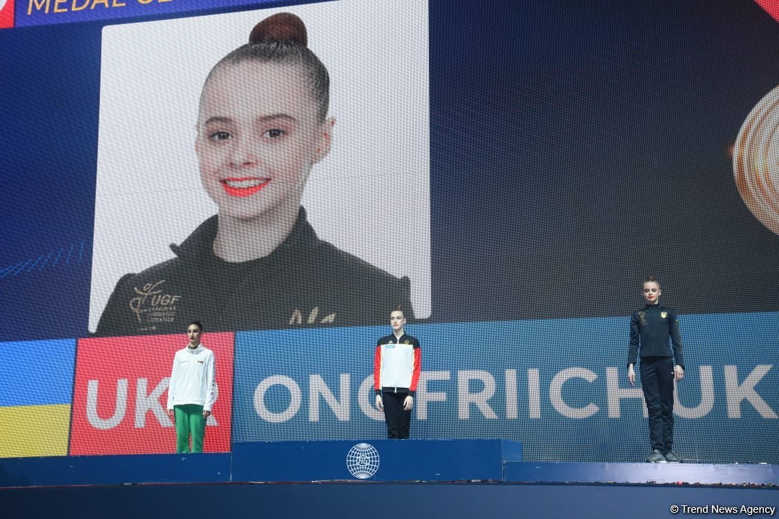 Baku hosts awarding ceremony for Rhythmic Gymnastics World Cup winners (PHOTO)