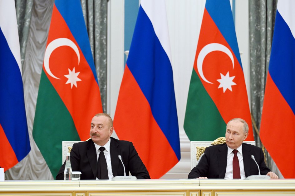 Meeting of President Ilham Aliyev, President Vladimir Putin with Baikal-Amur Mainline veterans was held in Moscow (PHOTO/VIDEO)