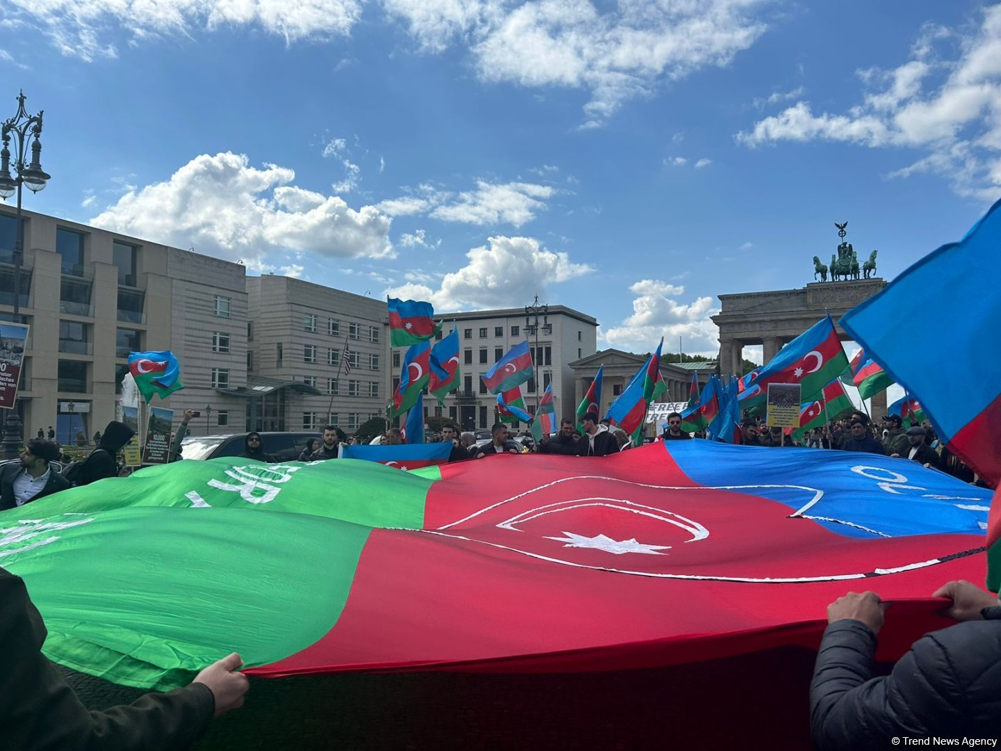 Azerbaijanis organize solidarity rally in Berlin (PHOTO/VIDEO)