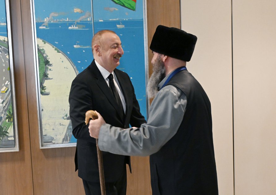 President Ilham Aliyev receives delegation of muftis of North Caucasus region of Russia (PHOTO/VIDEO)