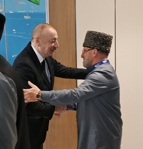 President Ilham Aliyev receives delegation of muftis of North Caucasus region of Russia (PHOTO/VIDEO)