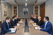 Azerbaijan, Italy discuss bilateral and multilateral cooperation (PHOTO)