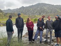 Norwegian travelers explore Azerbaijan's Khudafarin Bridge (PHOTO)