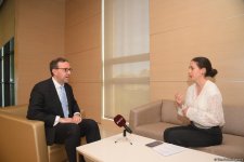 Hungary keen on strengthening economic links with Azerbaijan - President of Hungarian Institute (Exclusive interview) (PHOTO)