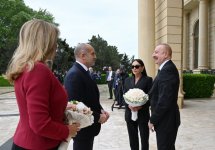 Baku hosts official welcome ceremony for President of Bulgaria (PHOTO/VIDEO)