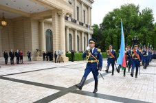 Baku hosts official welcome ceremony for President of Bulgaria (PHOTO/VIDEO)