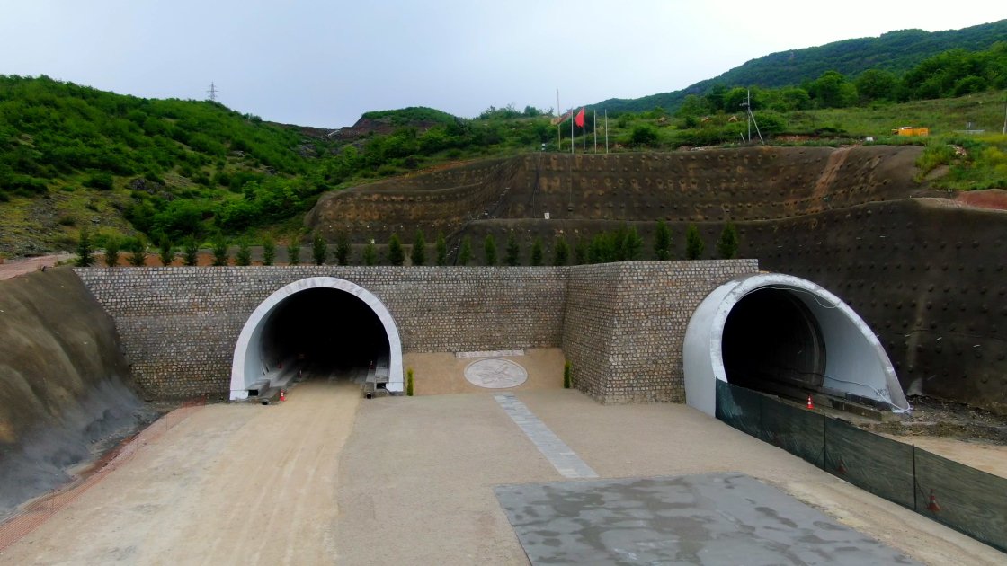 President Ilham Aliyev inspects construction progress of Ahmadbayli-Fuzuli-Shusha highway, attends opening of first tunnel (PHOTO/VIDEO)