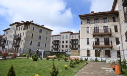 President Ilham Aliyev, First Lady Mehriban Aliyeva attend opening of first residential complex, meet with residents in Shusha (PHOTO/VIDEO)